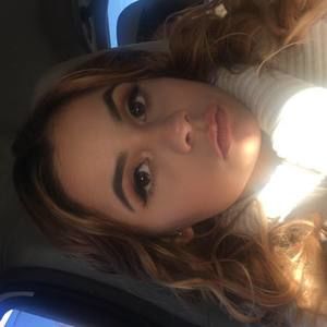 Meet your Posher, Kayla